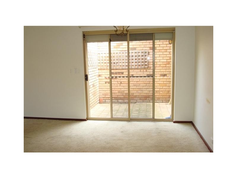 3/106 Mary Street, Como WA 6152