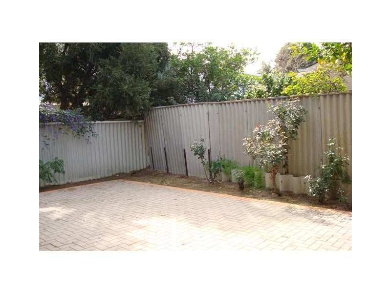 3/106 Mary Street, Como WA 6152