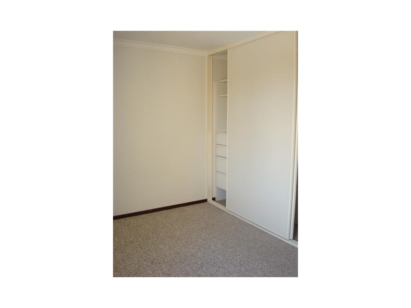16/1 Clydesdale Street, Como WA 6152
