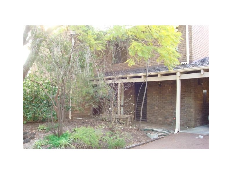 2/56 Matheson Road, Applecross WA 6153