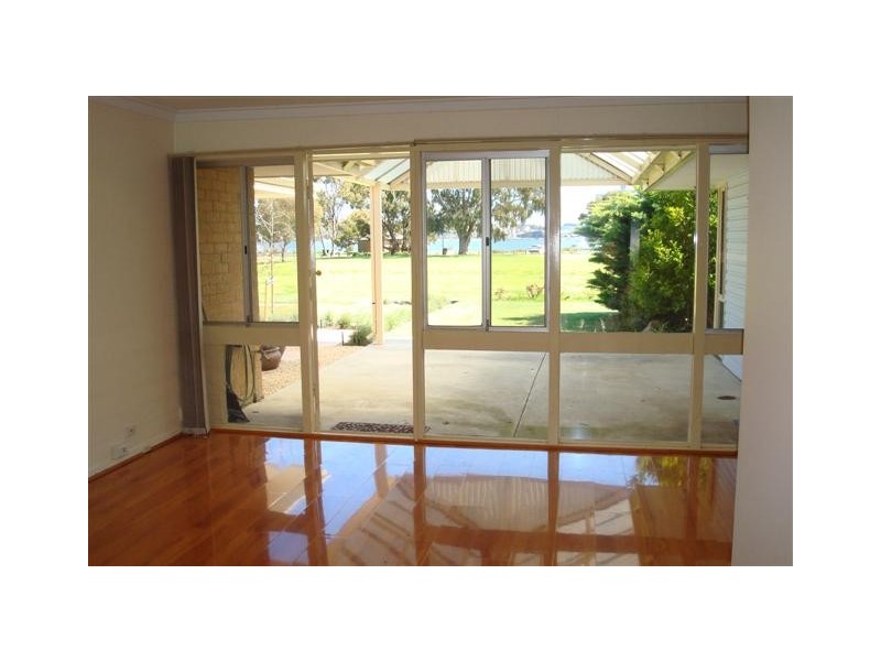 2/6 Manning Terrace, South Perth WA 6151