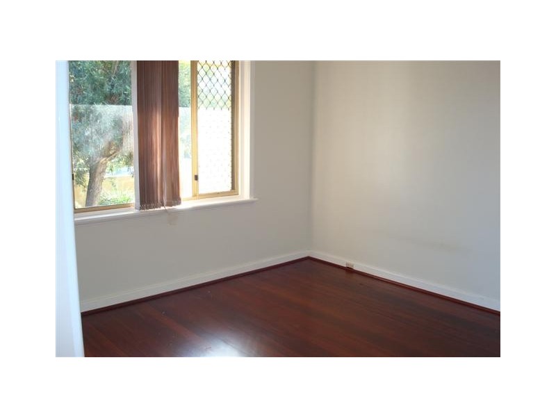 108 Huntriss Road, Karrinyup WA 6018