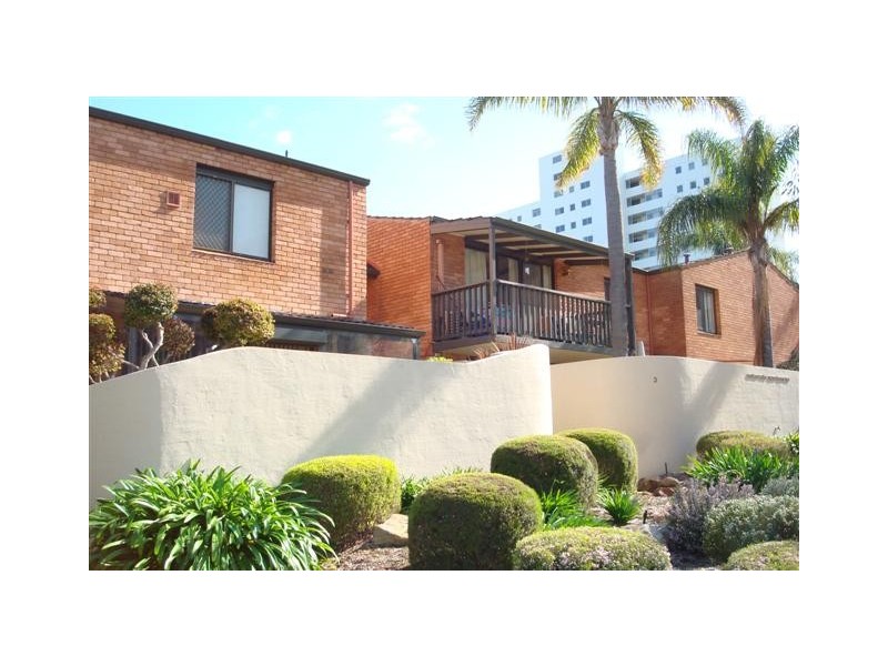 9/3 Darley Street, South Perth WA 6151