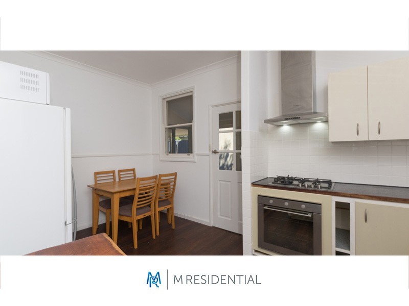 28 Abbott Way, Wilson WA 6107