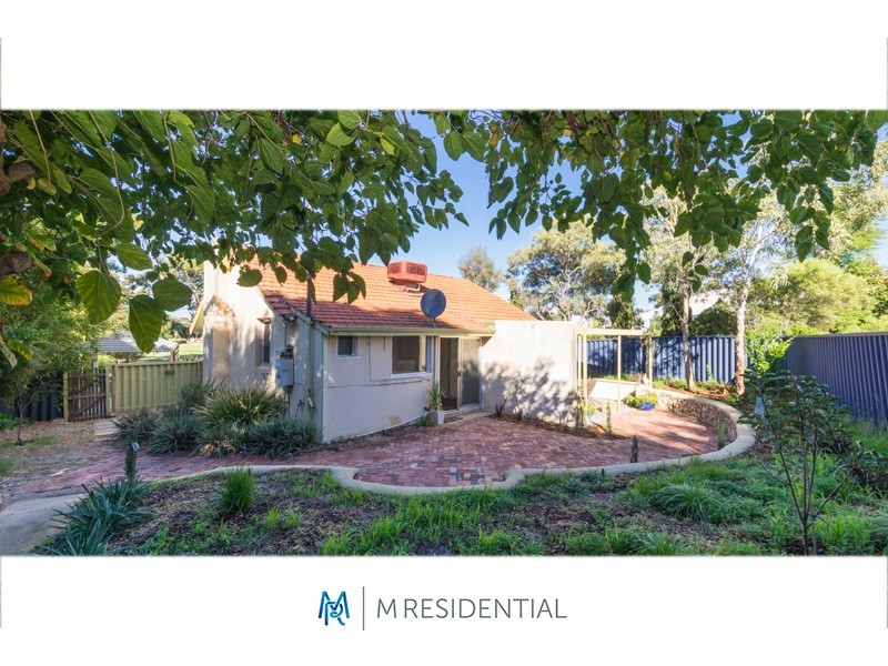 28 Abbott Way, Wilson WA 6107