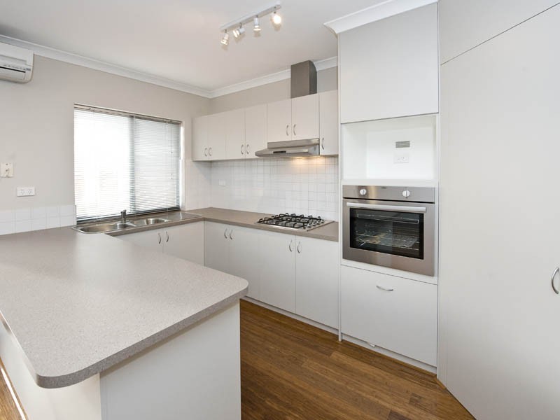 6/82-84 Queen Street, Bentley WA 6102