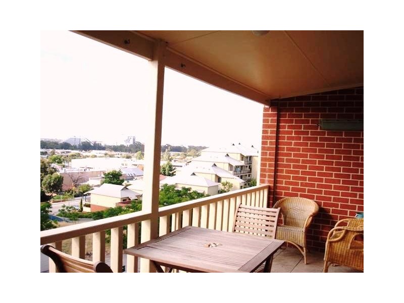 5/13 King George Street, Victoria Park WA 6100