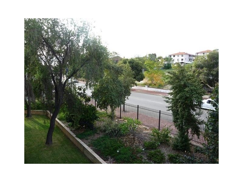 16/939 Albany Highway, Victoria Park WA 6100