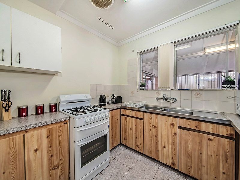 25 Grey Street, Bayswater WA 6053