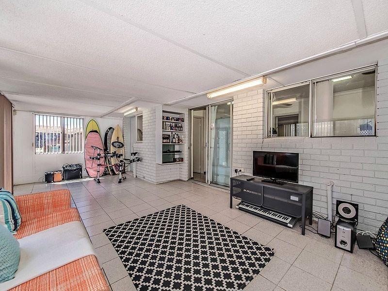 25 Grey Street, Bayswater WA 6053