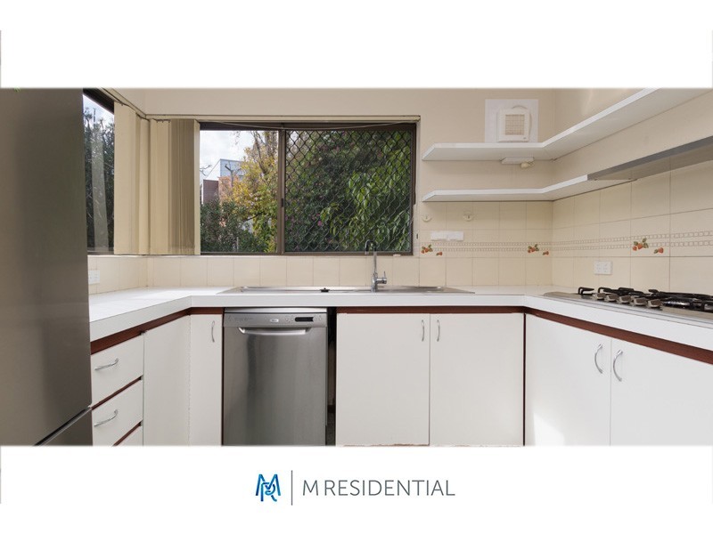 1/21 Scenic Crescent, South Perth WA 6151