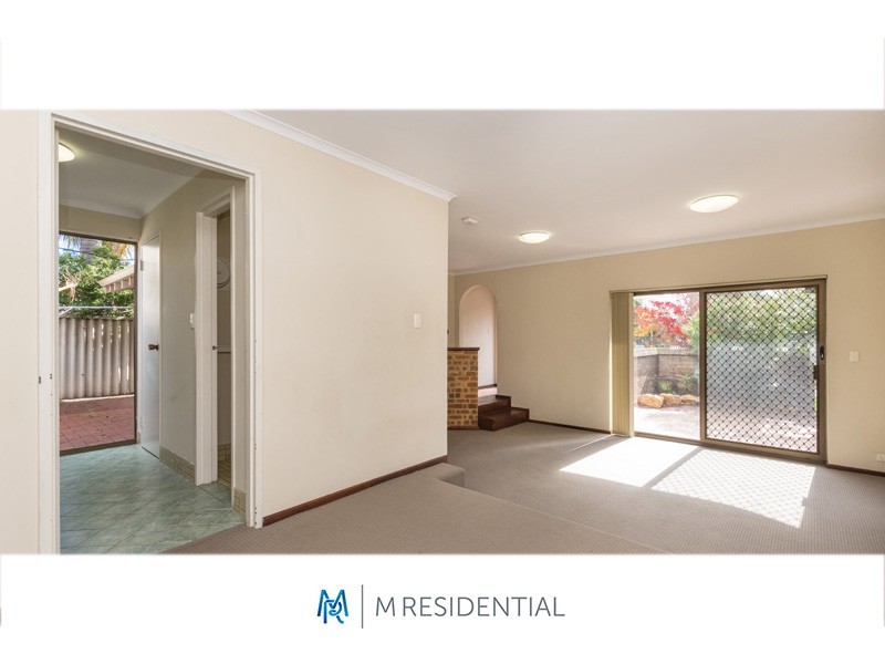 1/21 Scenic Crescent, South Perth WA 6151