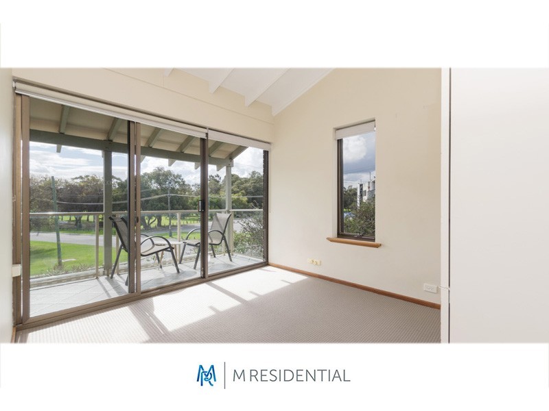 1/21 Scenic Crescent, South Perth WA 6151