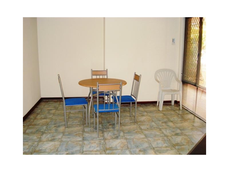 2/115 Swansea Street, East Victoria Park WA 6101