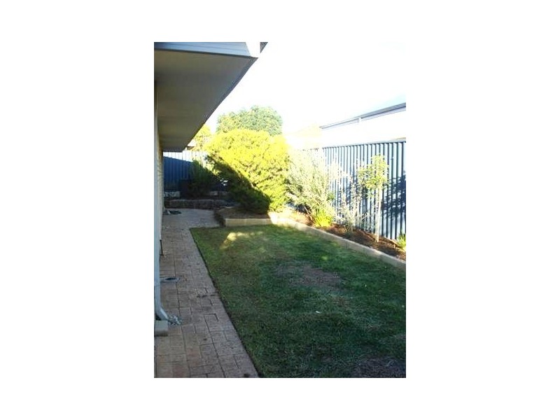 31A Griffin Crescent, Manning WA 6152