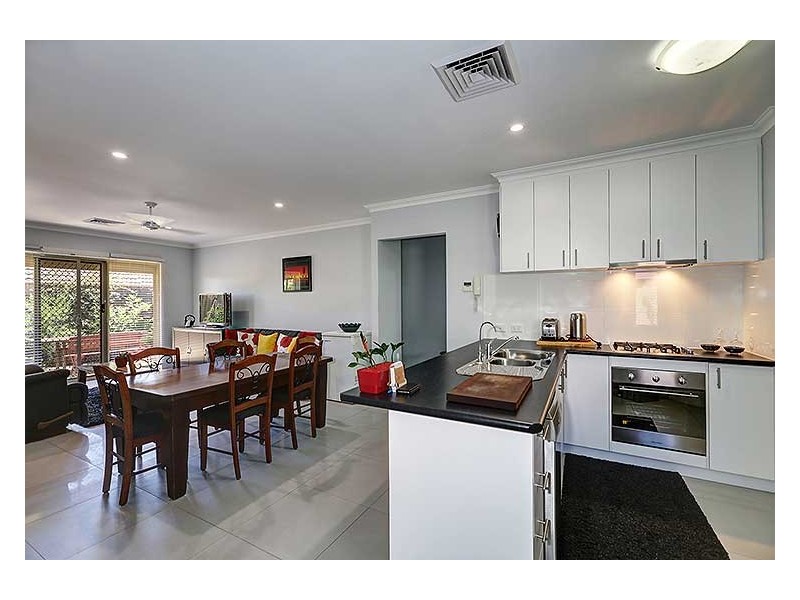 39a Chapman Road, St James WA 6102