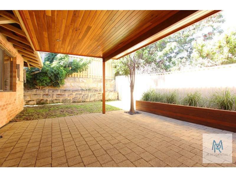 4/38 Saunders Street, Como WA 6152