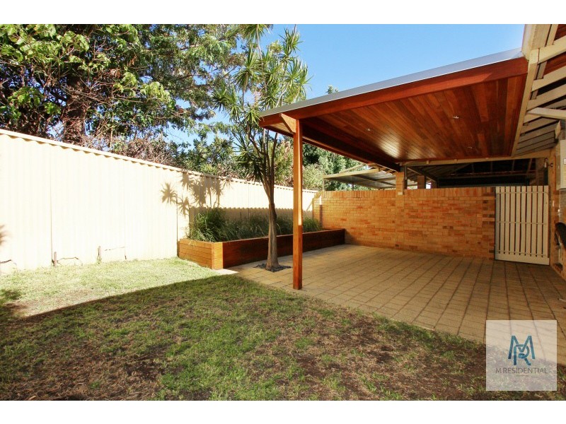 4/38 Saunders Street, Como WA 6152