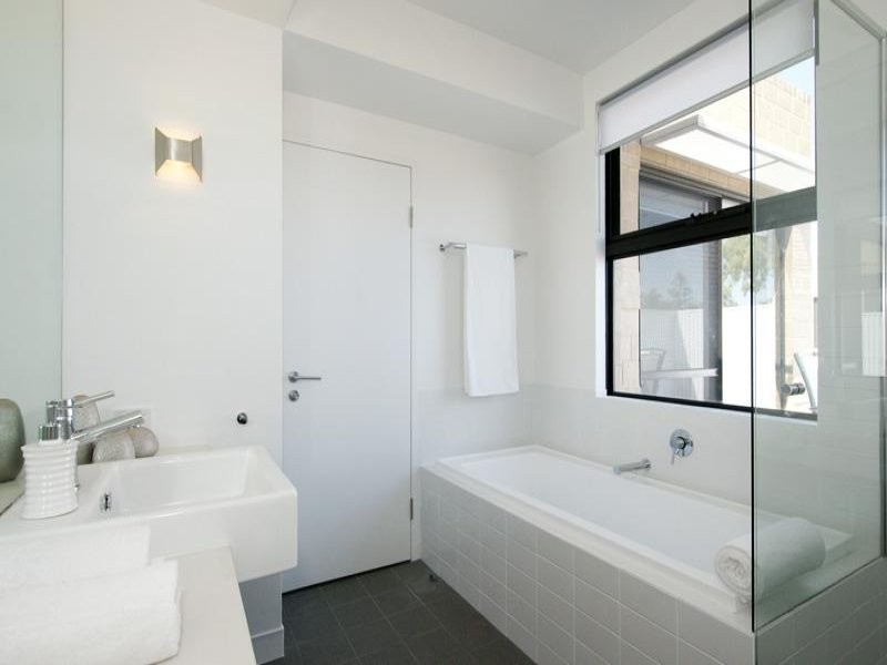 3/277A Mill Point Road, South Perth WA 6151