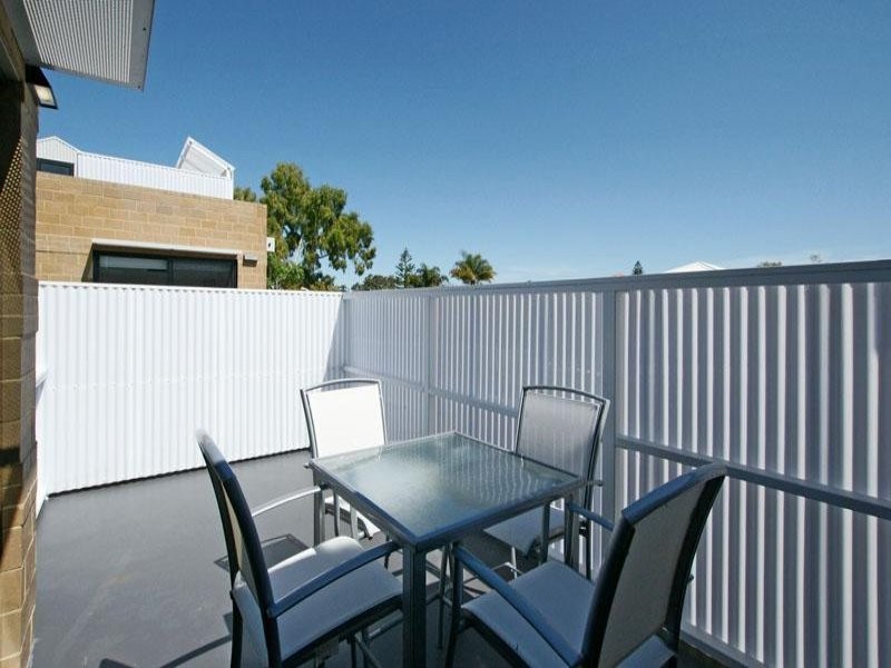 3/277A Mill Point Road, South Perth WA 6151