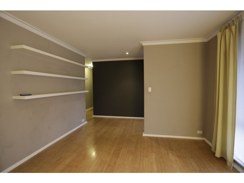 77 Gibbs Street, East Cannington WA 6107