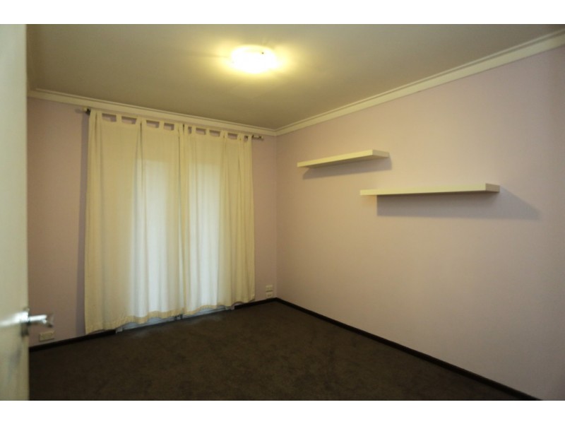 77 Gibbs Street, East Cannington WA 6107