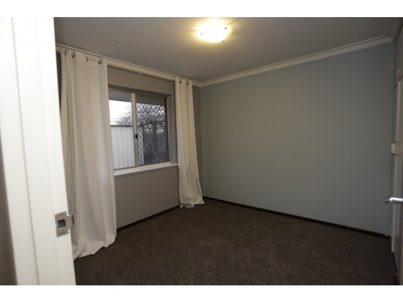 77 Gibbs Street, East Cannington WA 6107