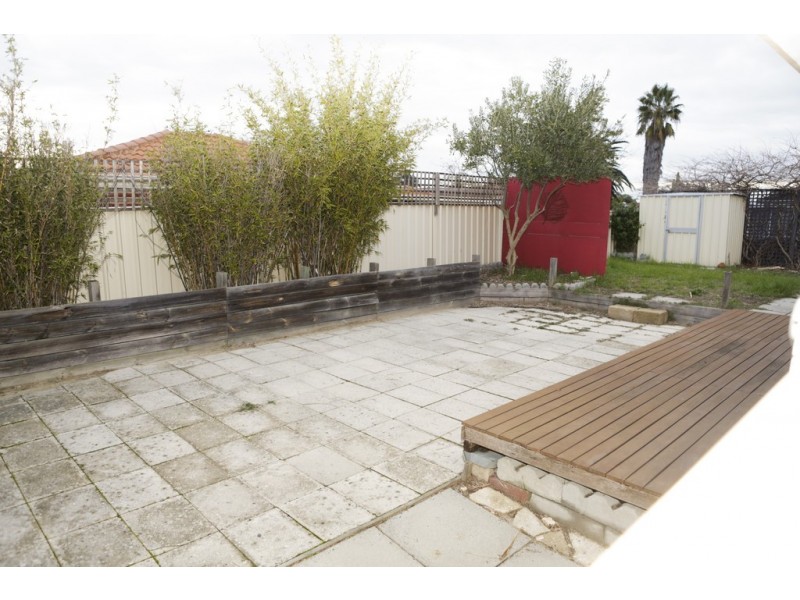 77 Gibbs Street, East Cannington WA 6107