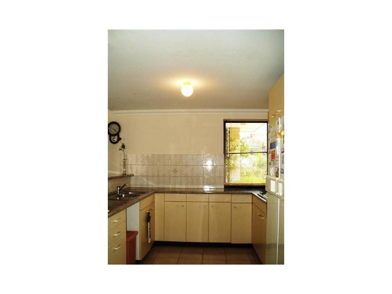2/53 Lockhart Street, Como WA 6152