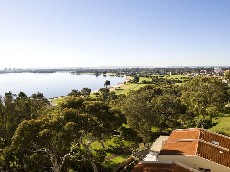 8E/9-11 Parker Street (Windsor Towers), South Perth WA 6151