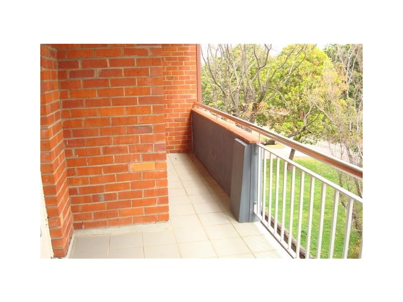 14/106 Mcdonald Street, Como WA 6152