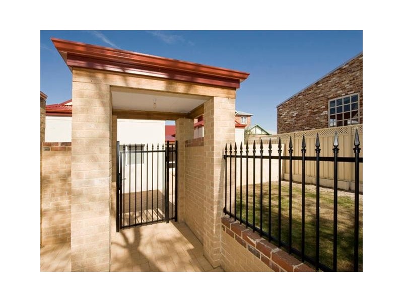 13 Sussex Street, Maylands WA 6051