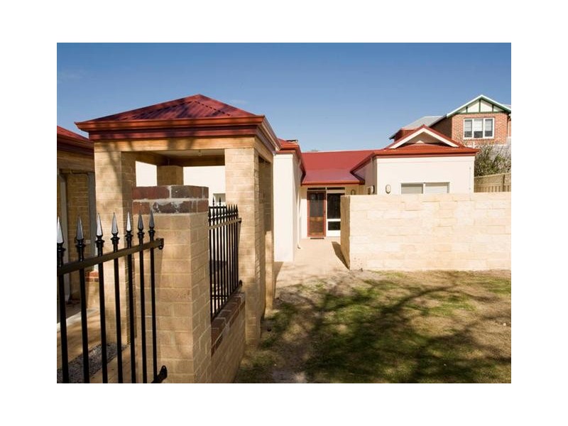 13 Sussex Street, Maylands WA 6051