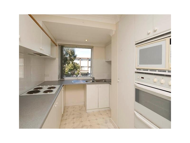 11/80 Mill Point Road, South Perth WA 6151