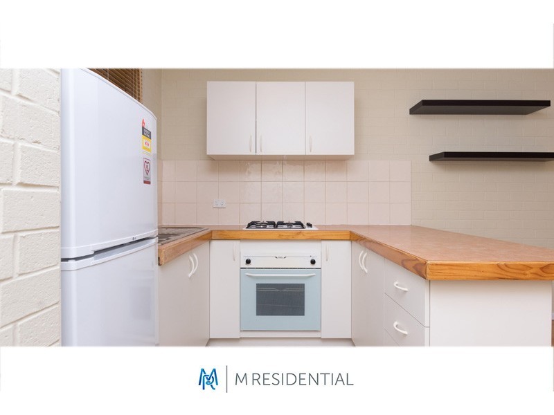 24/1 Herdsman Parade, Wembley WA 6014