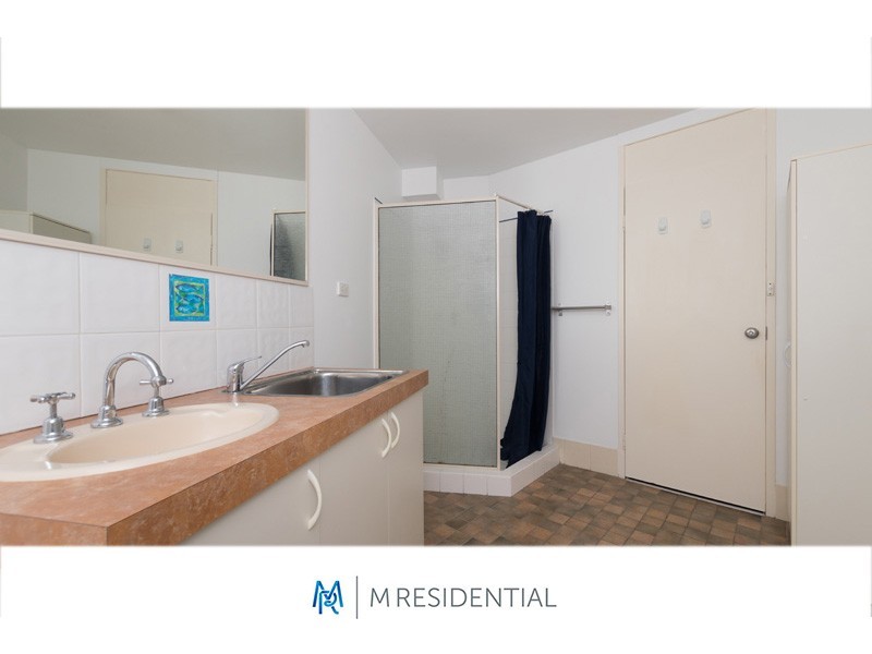 24/1 Herdsman Parade, Wembley WA 6014