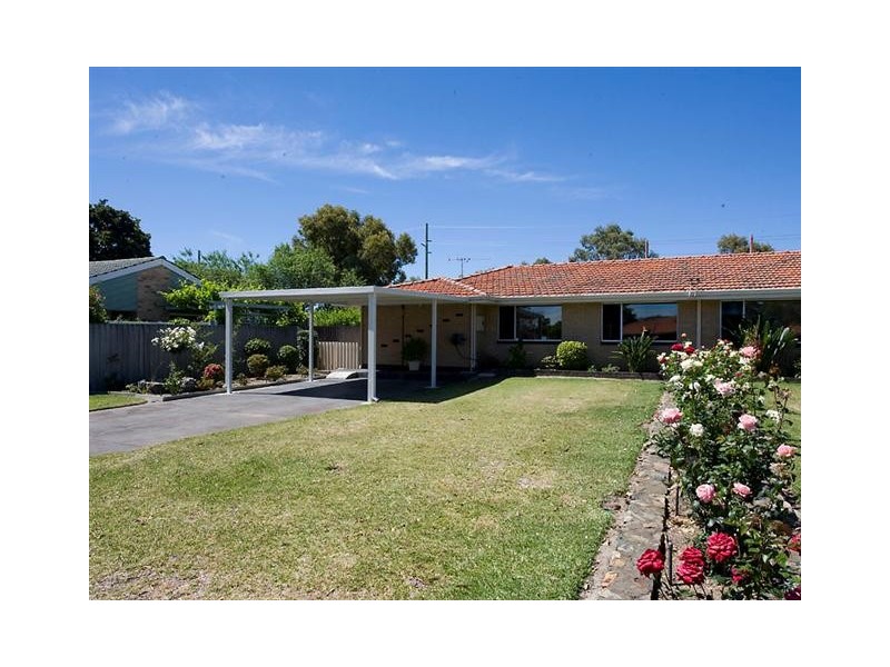 2 Satellite Place, Carlisle WA 6101