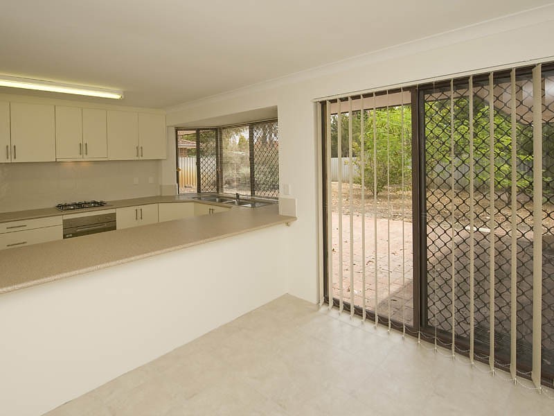14 Duff Road, Riverton WA 6148