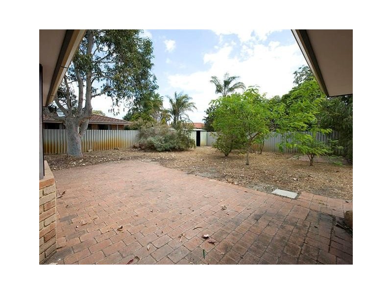 14 Duff Road, Riverton WA 6148