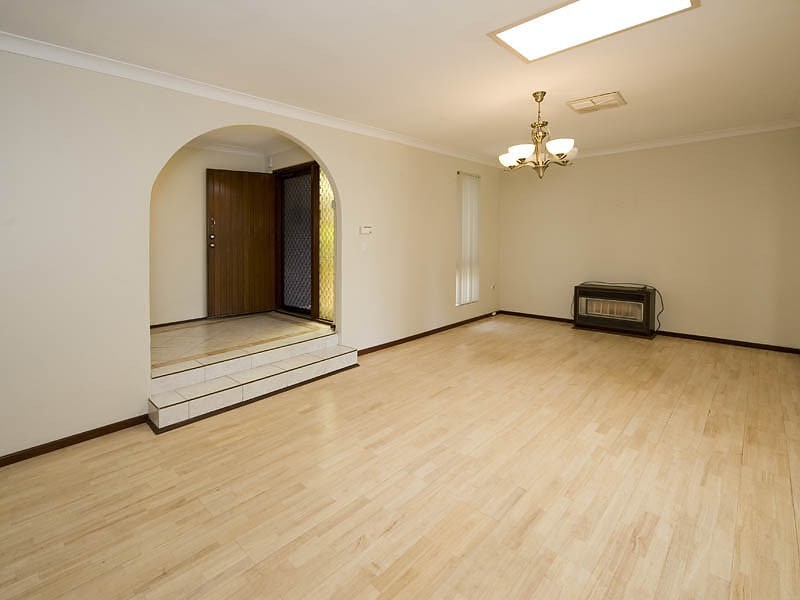 29 Matthew Way, Thornlie WA 6108