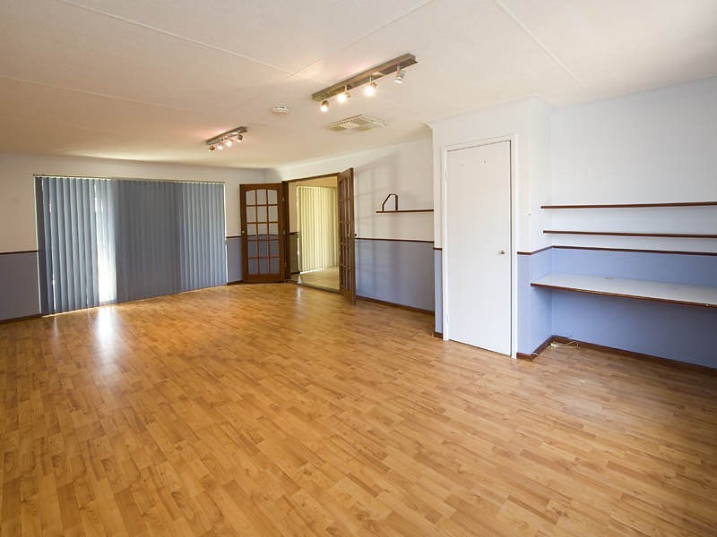 29 Matthew Way, Thornlie WA 6108