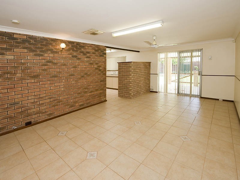 29 Matthew Way, Thornlie WA 6108