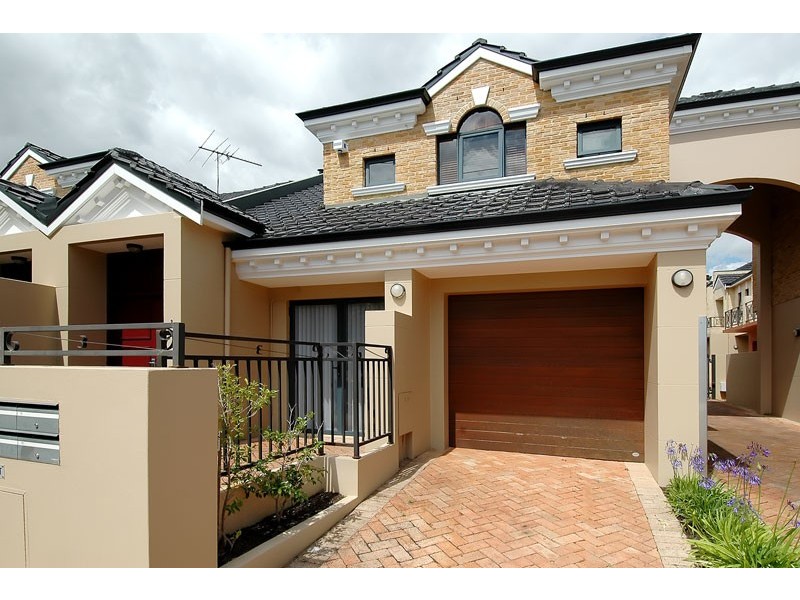 3/10 Kimberley Street, West Leederville WA 6007