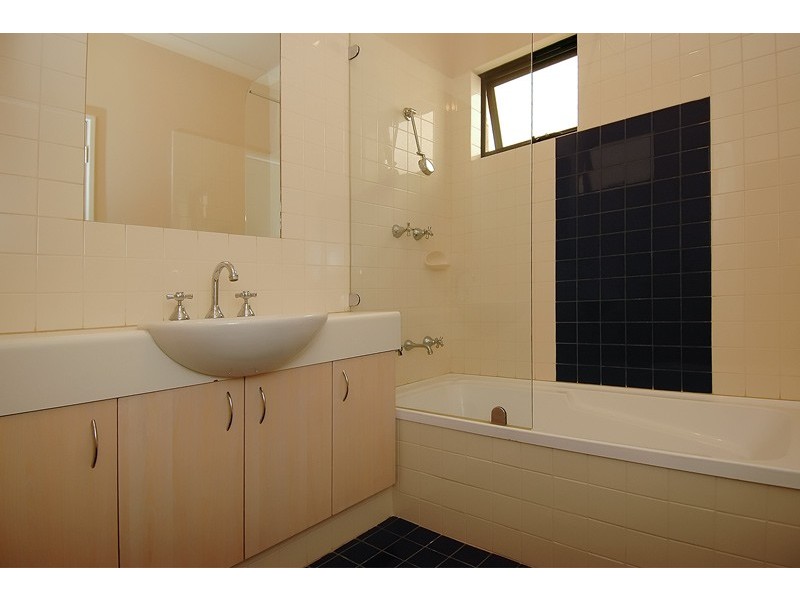 3/10 Kimberley Street, West Leederville WA 6007