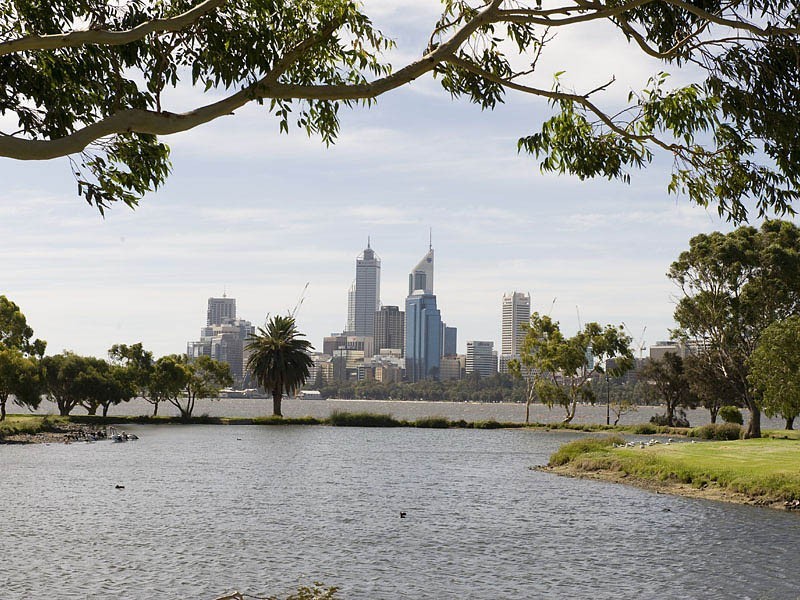 4/19 Hurlingham Road, South Perth WA 6151