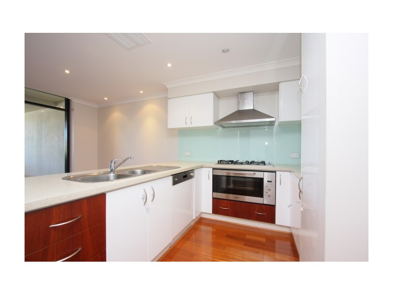 2/296 Mill Point Road, South Perth WA 6151