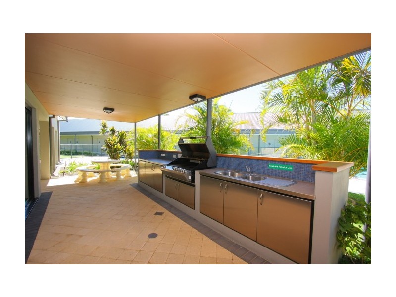 2/296 Mill Point Road, South Perth WA 6151