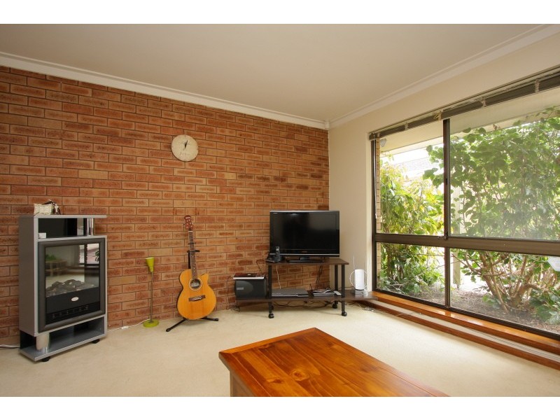 4/66 Strickland Street, South Perth WA 6151