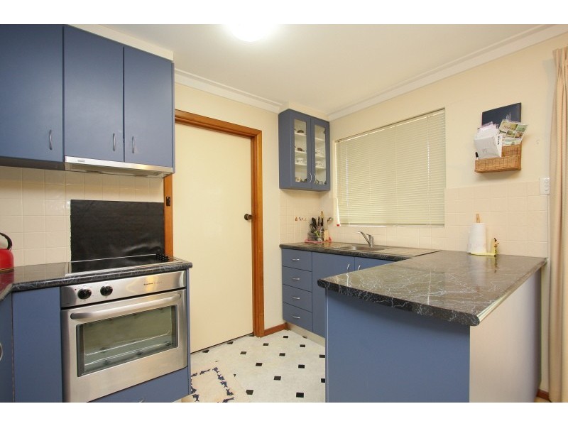 4/66 Strickland Street, South Perth WA 6151