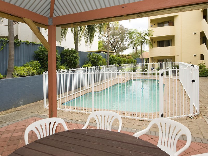 5/61 Elizabeth Street, South Perth WA 6151